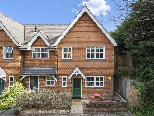 House for sale in Weybridge, Elmbridge