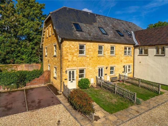House for sale in Mickleton, Cotswold