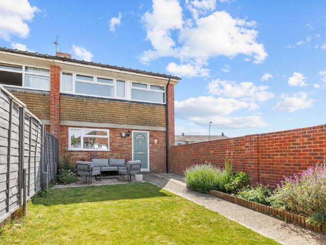 House for sale in Donnington, Littlecote