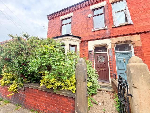 House for sale in Greenheys, Greater Manchester