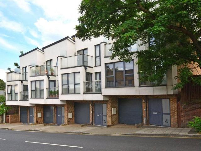 House for sale in London Borough of Lewisham, Isle Of Man