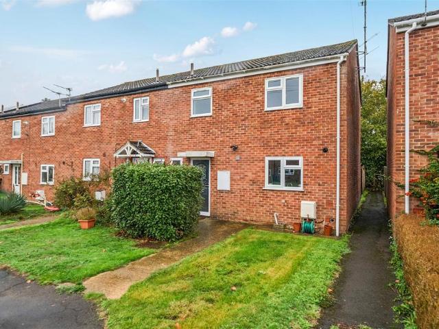 House for sale in Rowde
