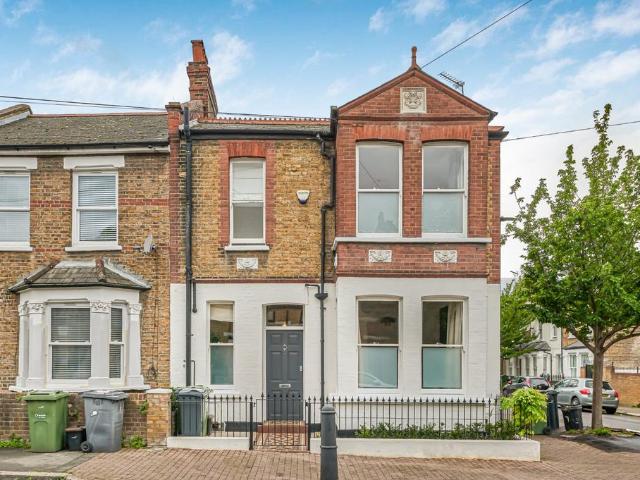 House for sale in Brixton, Greater London