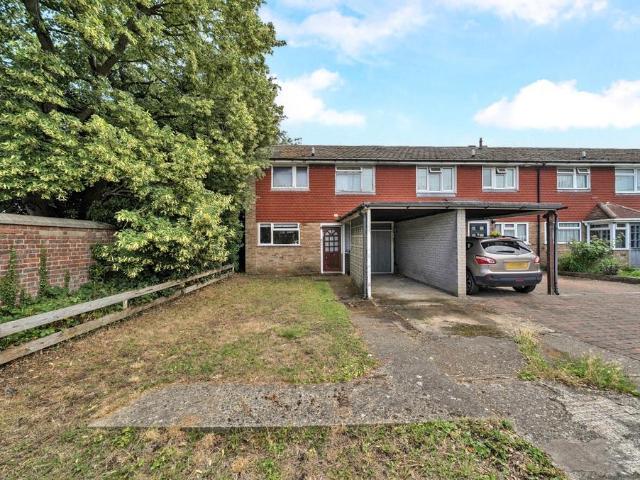 House for sale in Sutton-at-Hone and Hawley, Monks Orchard