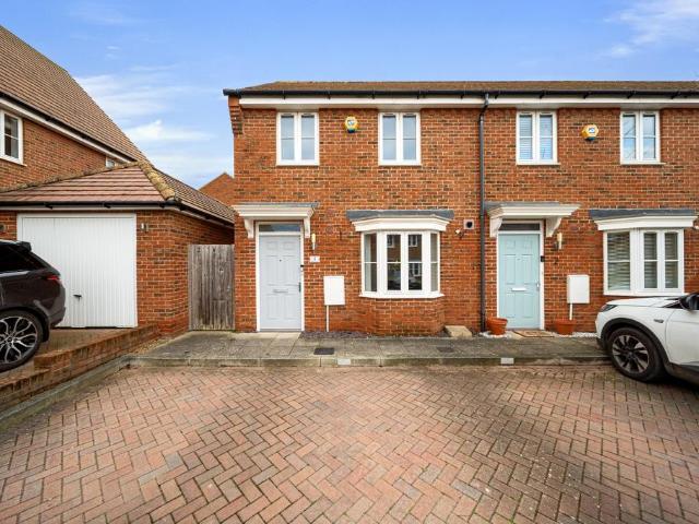 House for sale in Castle Hill, Monks Orchard