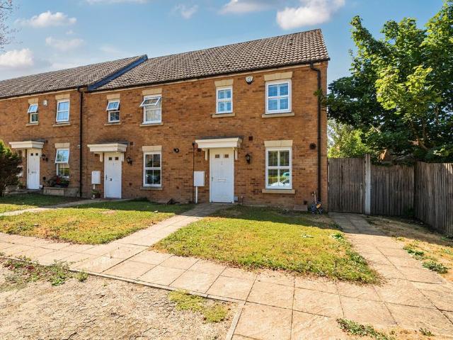 House for sale in London Borough of Bromley, Greater London
