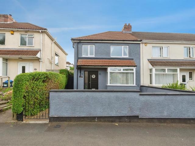 House for sale in Feckenham, City Of Bristol