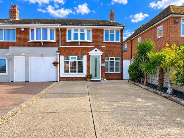 House for sale in East Cliftonville, Thanet