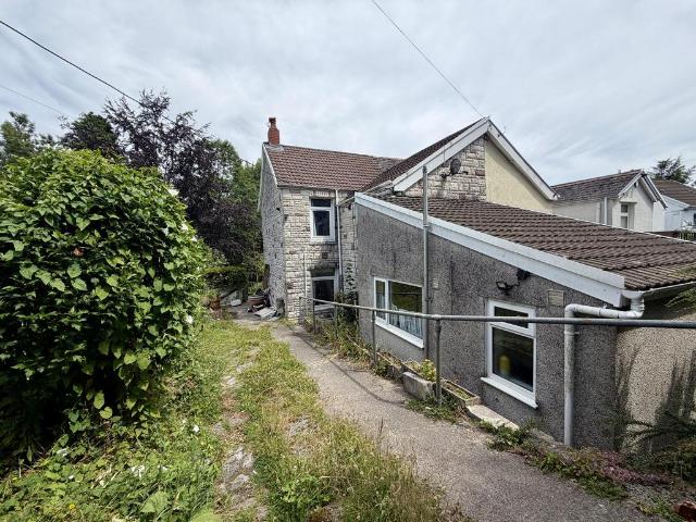 House for sale in Aberaman North, Aberdare