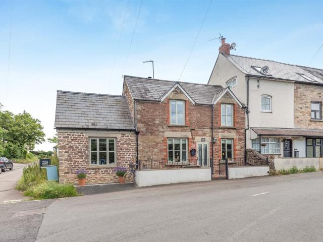 House for sale in Goodrich