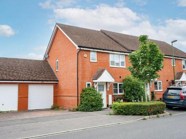 House for sale in Wickhurst Green, Horsham