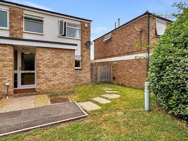 House for sale in Selsdon, Greater London