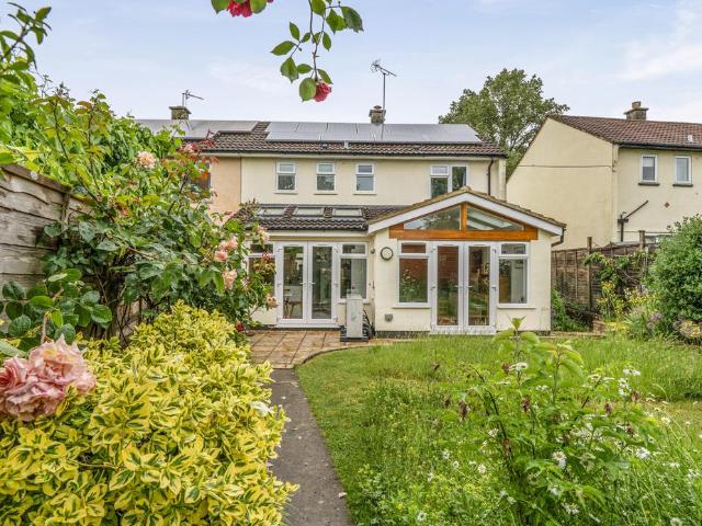 House for sale in The Slade, Oxfordshire