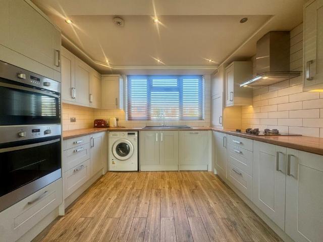 House for sale in Harold Hill, Greater London
