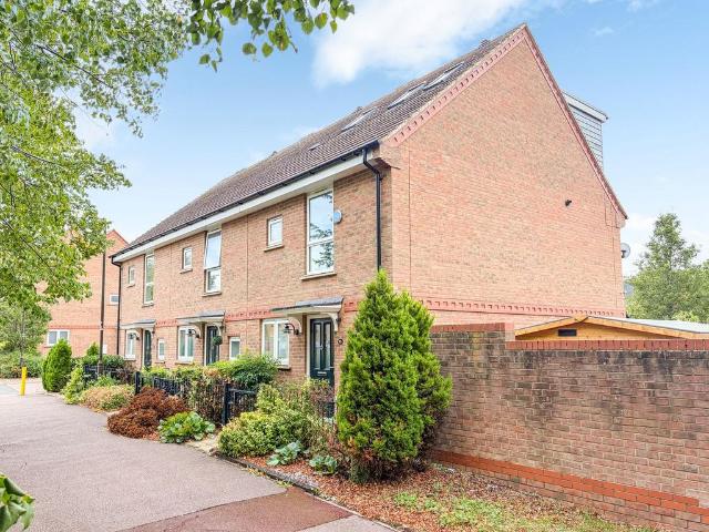 House for sale in Monkston Park, Milton Keynes