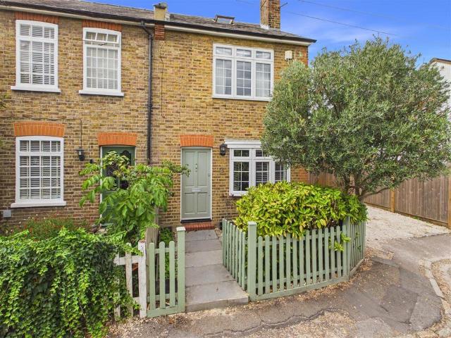 House for sale in Molesey, Elmbridge