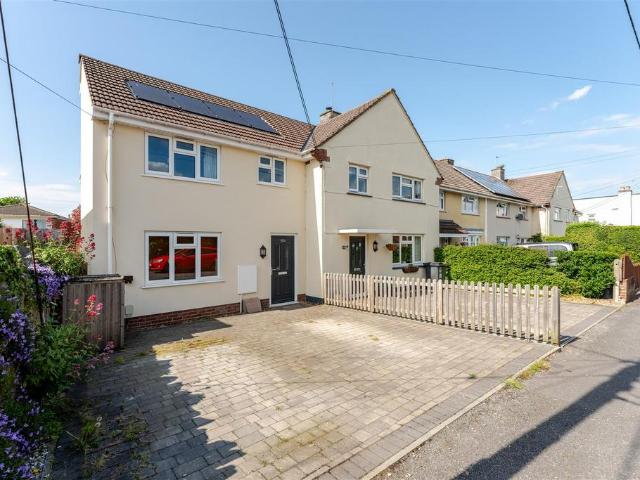 House for sale in Yatton, North Somerset