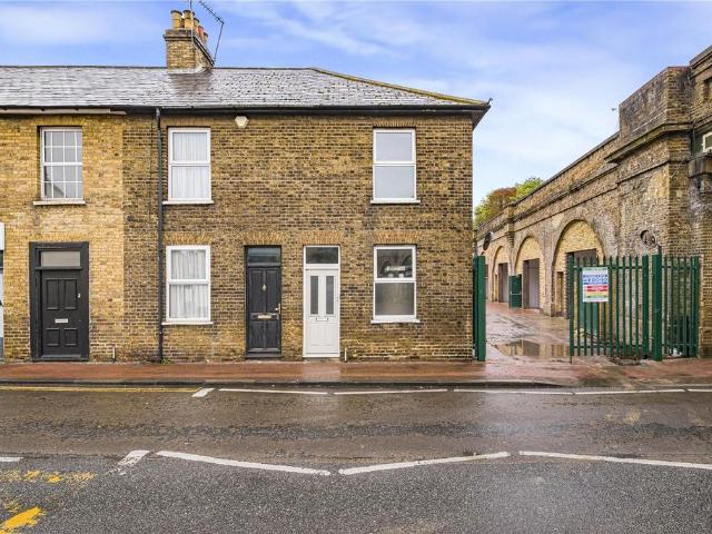 House for sale in London Borough of Bexley, Greater London