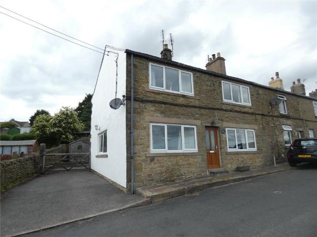 House for sale in Charlesworth, East Midlands