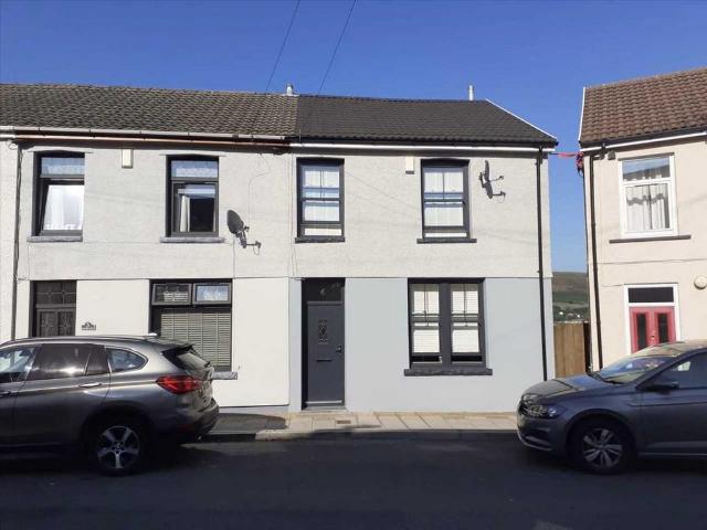 House for sale in Penygraig
