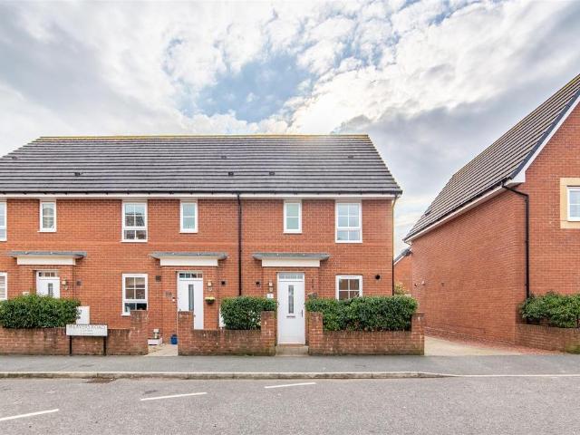 House for sale in Hepscott