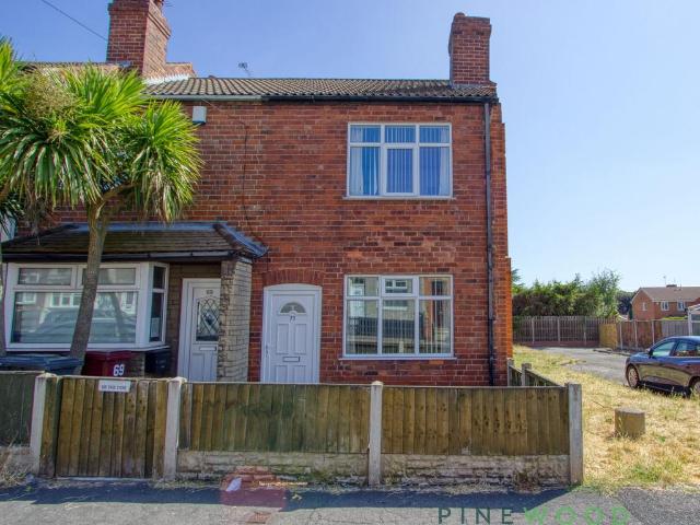 House for sale in Elmton, East Midlands