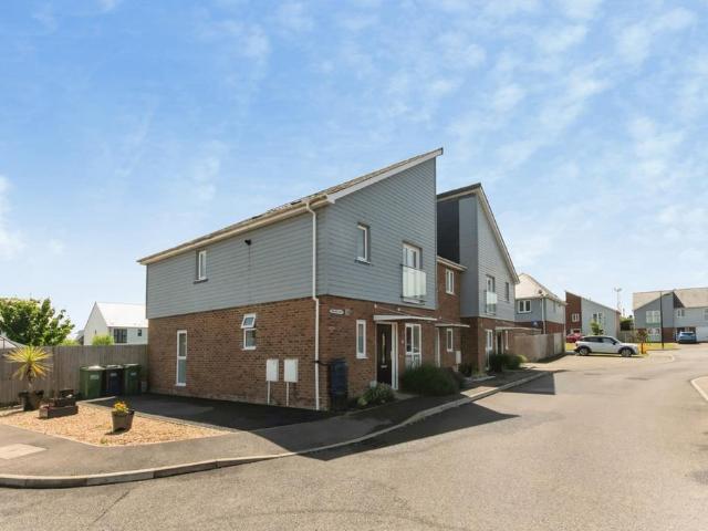 House for sale in Polegate, Cross In Hand