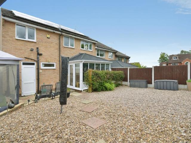 House for sale in Loundsley Green, East Midlands
