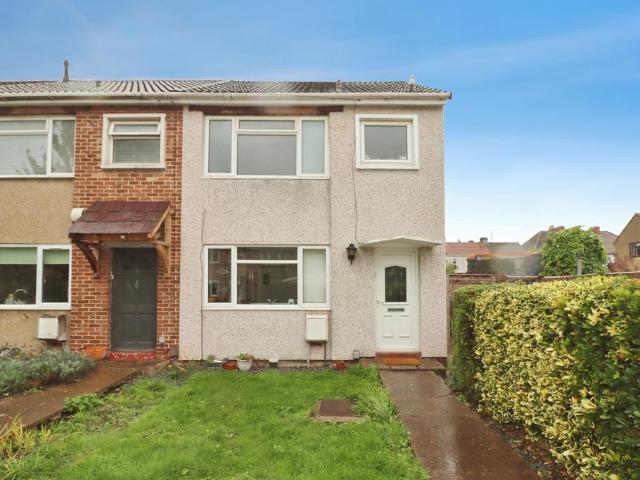 House for sale in Staple Hill, Kingswood