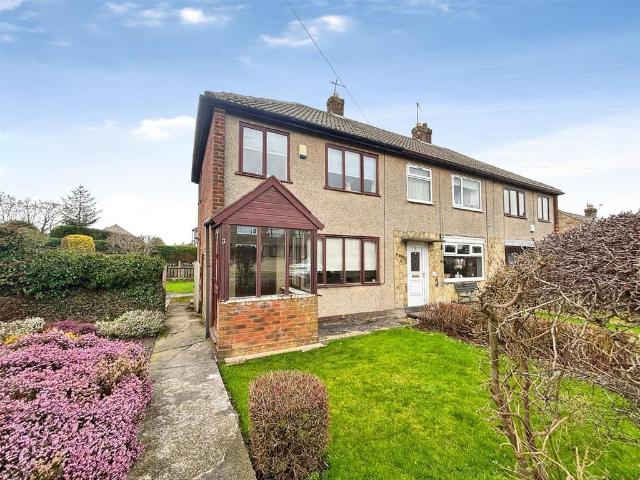 House for sale in Buttershaw, West Yorkshire