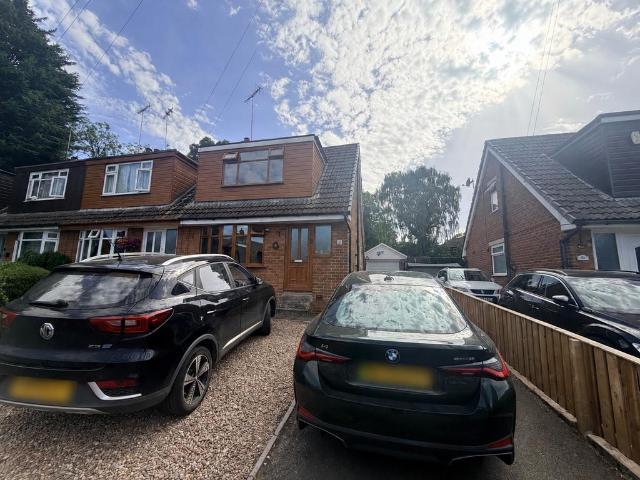 House for sale in Cleckheaton, West Yorkshire