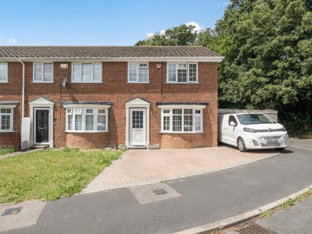 House for sale in Cliffsend, Acol