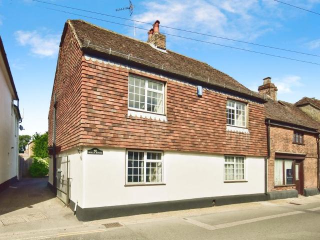 House for sale in Midway, Kent