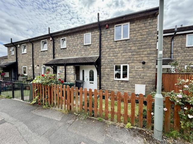 House for sale in Roberttown, West Yorkshire