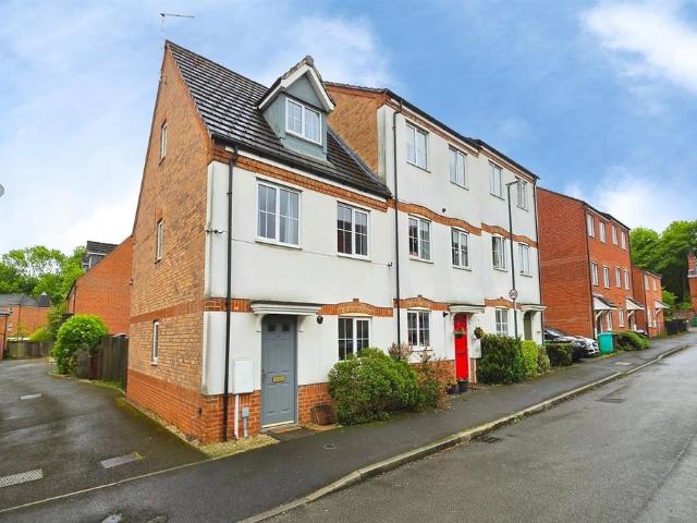 House for sale in Cinderhill, Haddon