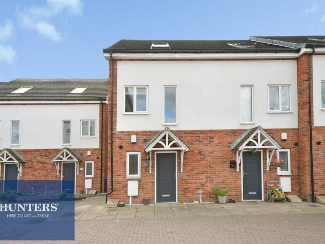 House for sale in Poolsbrook, Chesterfield