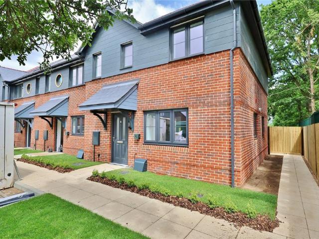 House for sale in Westborough, Surrey