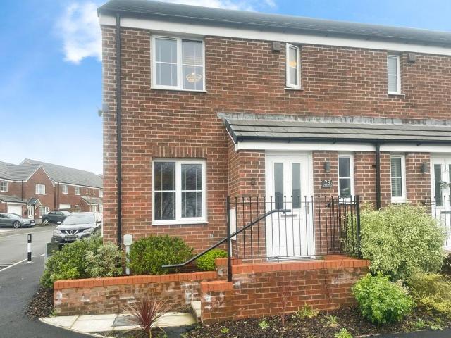 House for sale in Cefn Glas, Wales