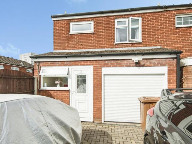 House for sale in Bacon's End, Kingshurst