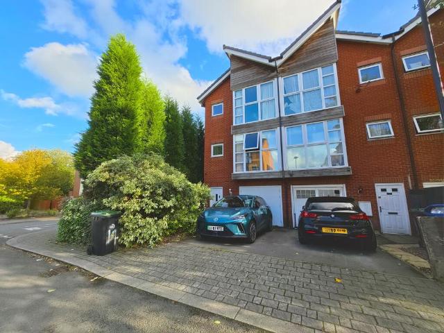 House for sale in Wedgwood Gardens, Stoke-on-Trent