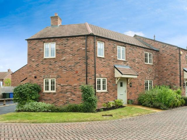 House for sale in Evershot, Oxfordshire