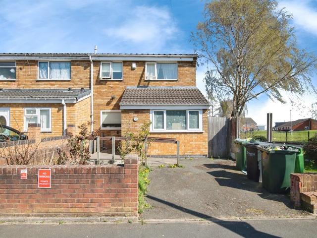 House for sale in Smethwick, West Midlands