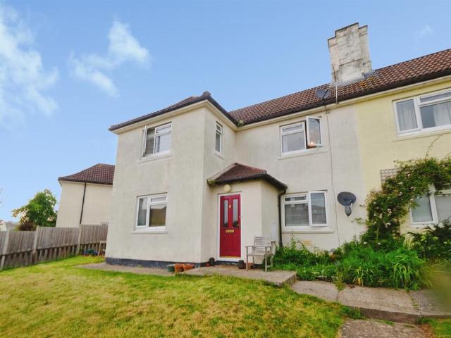House for sale in Bromsberrow Heath, Gloucestershire