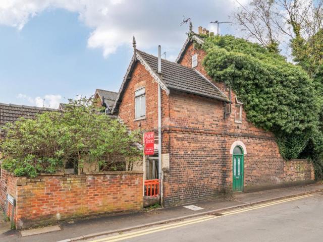 House for sale in New Boultham, Brayford
