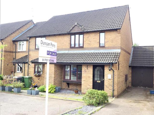 House for sale in Cranborne, Potters Bar