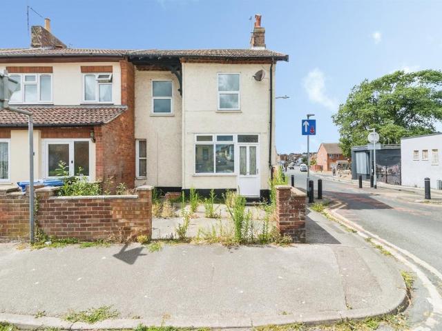 House for sale in Lowestoft, East Suffolk