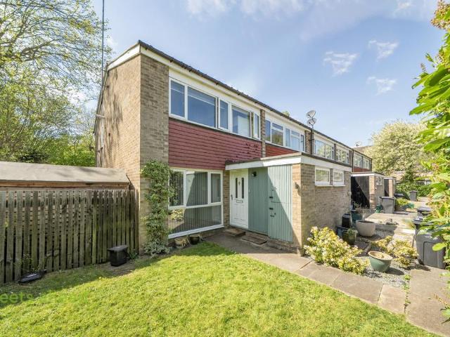 House for sale in Selsdon, Greater London