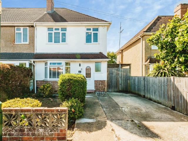 House for sale in Fishersgate, West Sussex