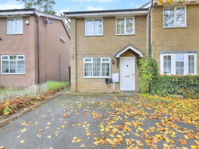 House for sale in Spencer, Northampton