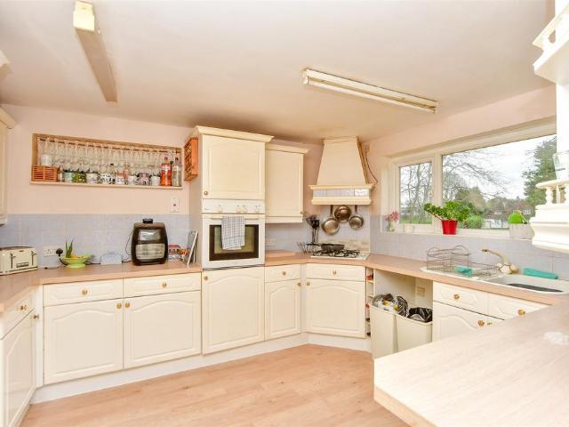 House for sale in Sevenoaks, The Butts